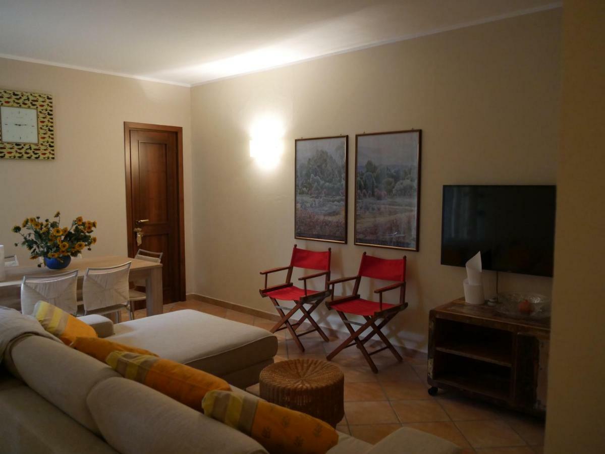 La Maison Du Soleil Appartamento Alba Pompeia Ngoại thất bức ảnh